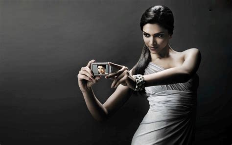 deepika padukone nude|Deepika Padukone Nude Leaked And Sexy (76 Photos)